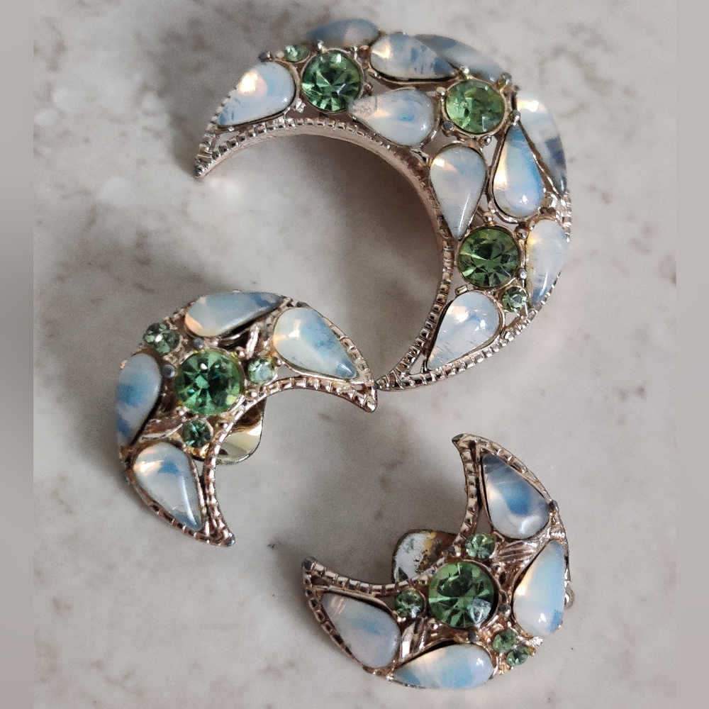 Vintage Crescent Moon Opalescent Glass Brooch & Earrings Set